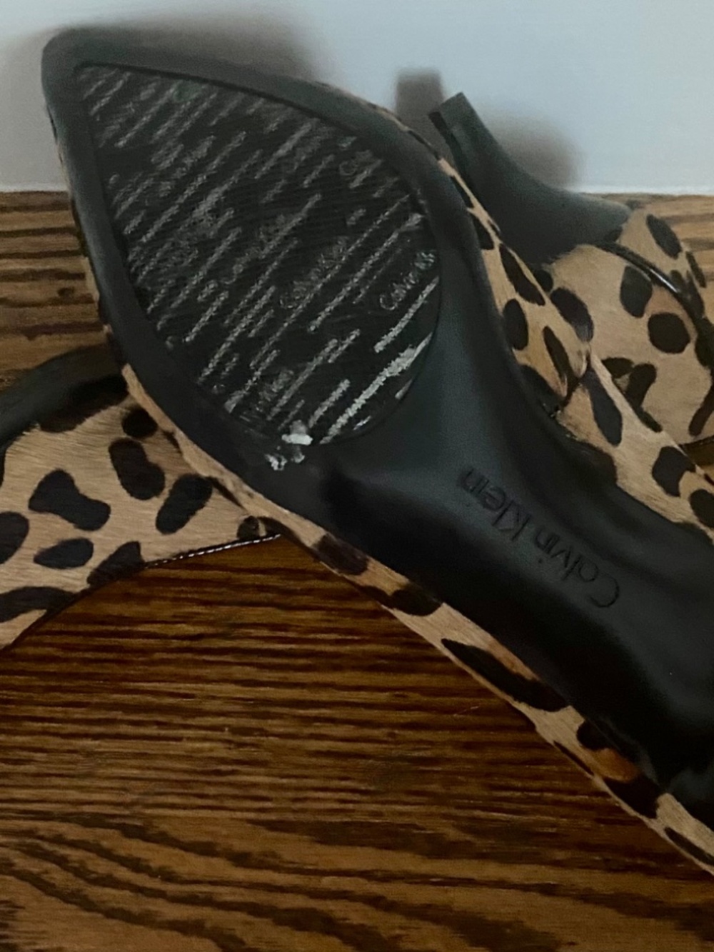 Calvin Klein Shoes. Leopard. Kitten Heels. Size 9.5. Like New. Cow Fur. - Picture 8 of 9